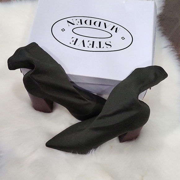 New steve madden booties - Picture 4 of 14